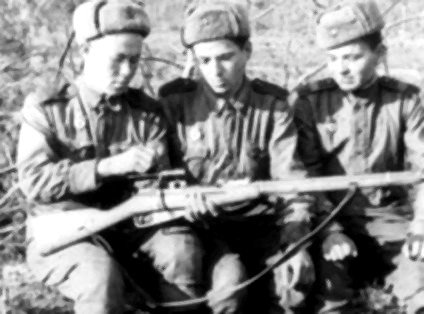 Диафильм 3 Выпуск политотдела 53Гв. Кр.С.Д. Редактор Гв.полковник Никулин