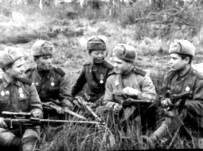 Диафильм 4 Выпуск политотдела 53Гв. Кр.С.Д. Редактор Гв.полковник Никулин