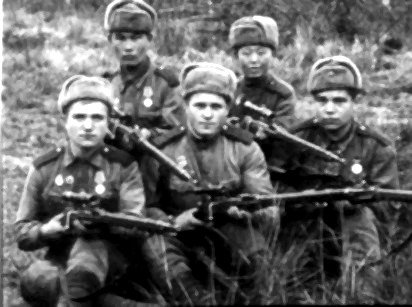 Диафильм 4 Выпуск политотдела 53Гв. Кр.С.Д. Редактор Гв.полковник Никулин