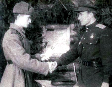 Диафильм 5 Выпуск политотдела 53Гв. Кр.С.Д. Редактор Гв.полковник Никулин