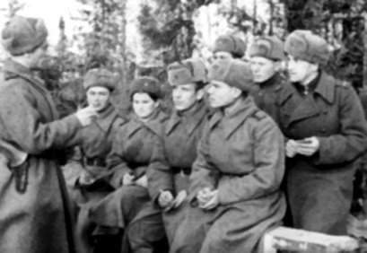 Диафильм 4 Выпуск политотдела 53Гв. Кр.С.Д. Редактор Гв.полковник Никулин