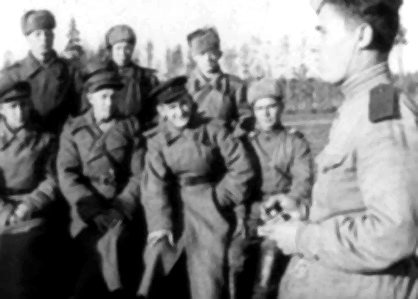 Диафильм 3 Выпуск политотдела 53Гв. Кр.С.Д. Редактор Гв.полковник Никулин