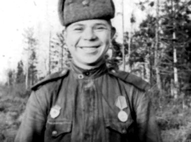 Диафильм 4 Выпуск политотдела 53Гв. Кр.С.Д. Редактор Гв.полковник Никулин