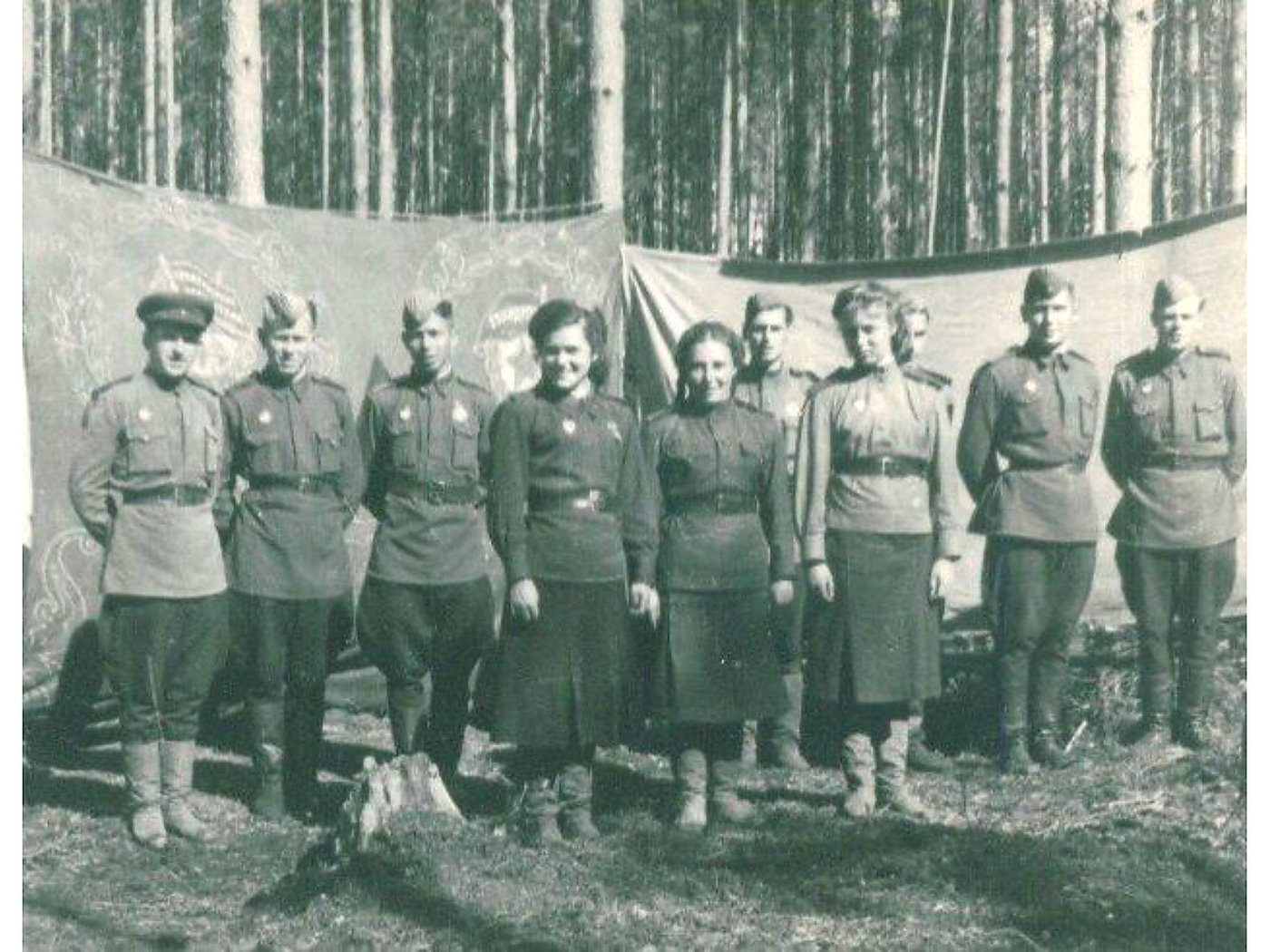 АГИТБРИГАДА — диафильм (1943) — слайд 009