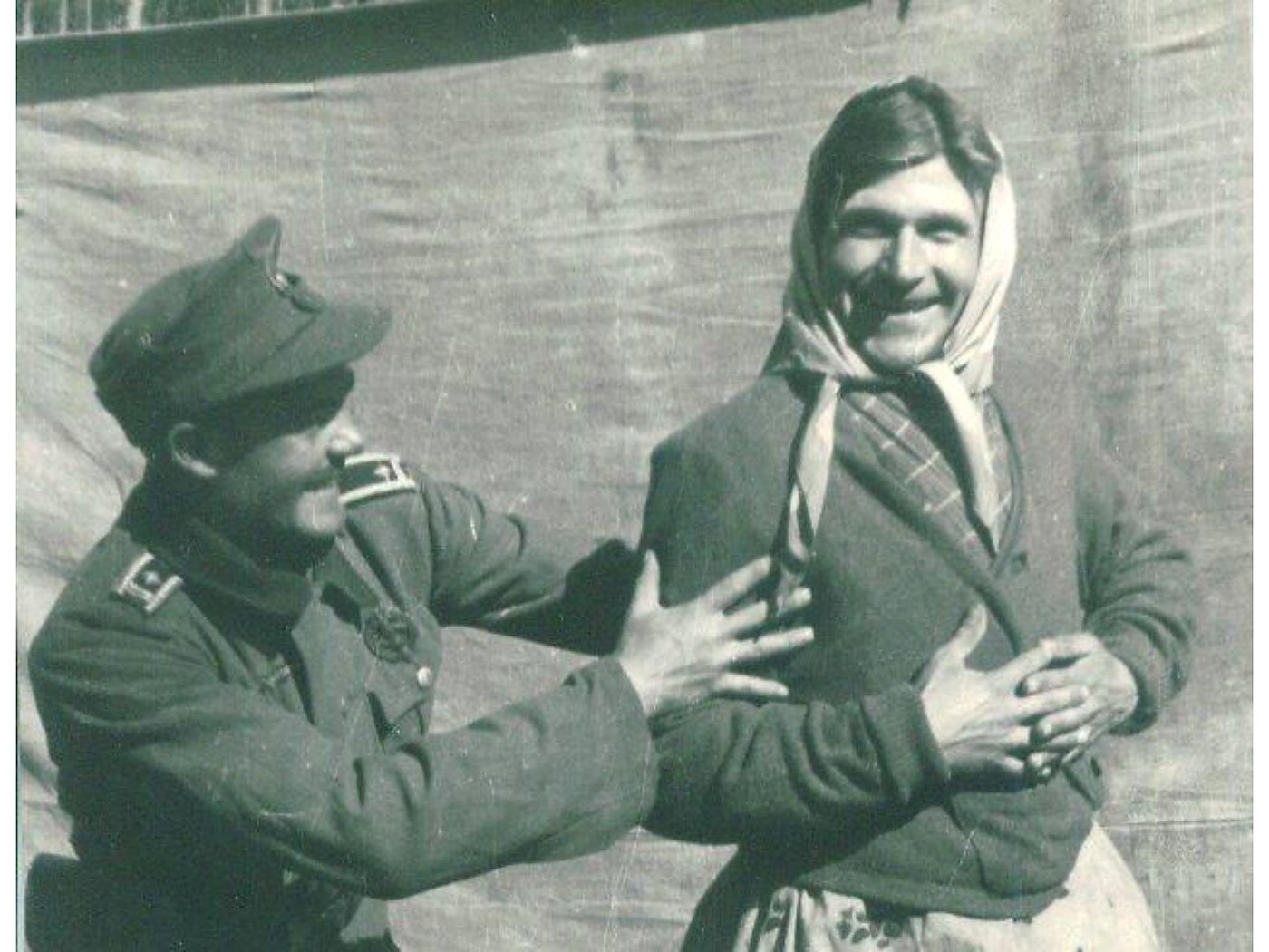 АГИТБРИГАДА — диафильм (1943) — слайд 023