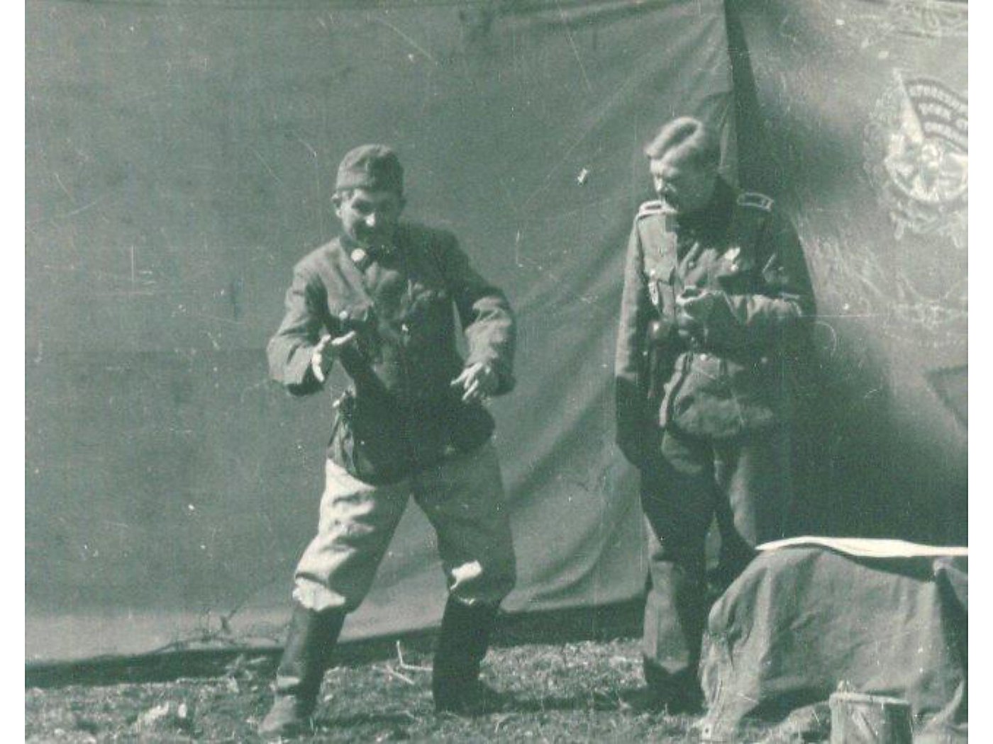 АГИТБРИГАДА — диафильм (1943) — слайд 034