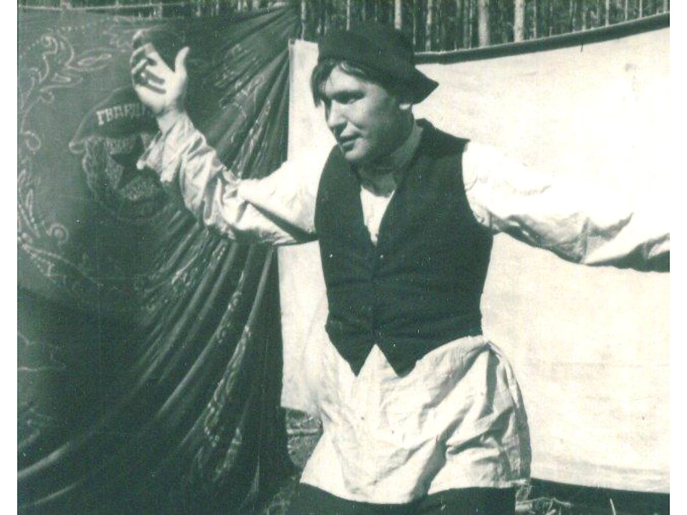 АГИТБРИГАДА — диафильм (1943) — слайд 040