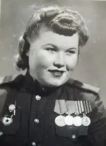 Попова Зинаида Николаевна